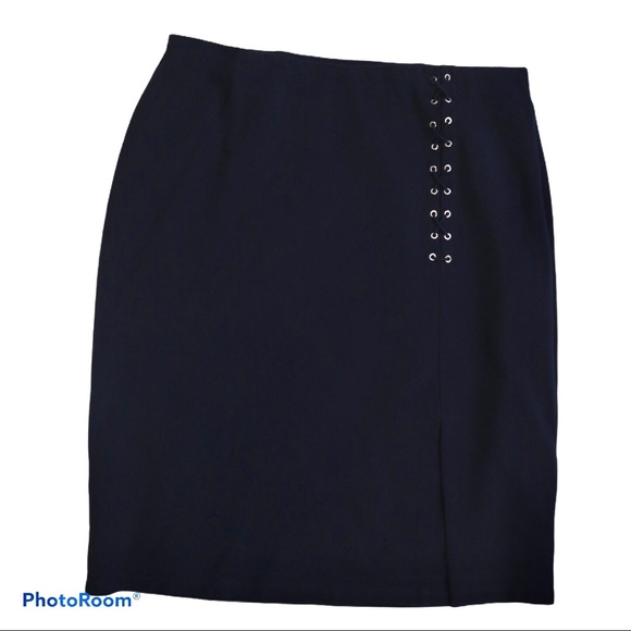 EUC. Ralph Lauren. Skirt. - Picture 3 of 7